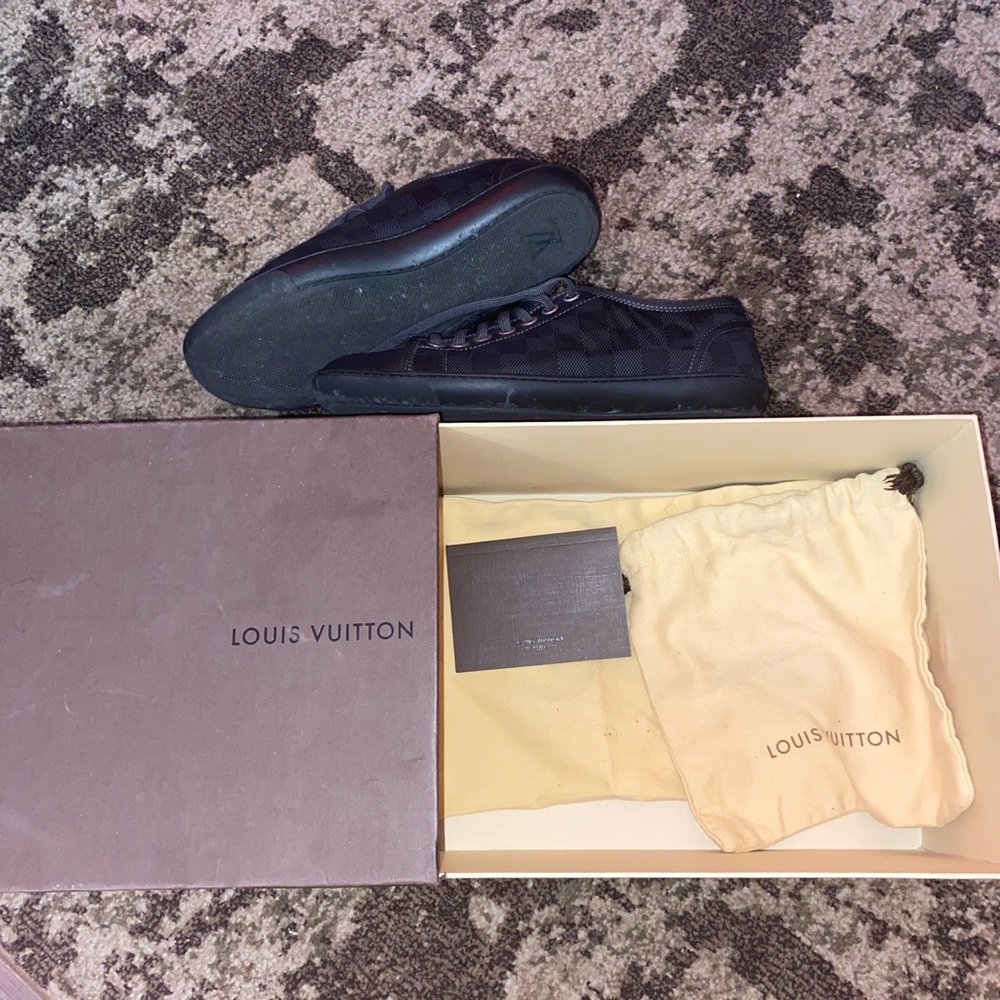 Louie Vuitton Shoes